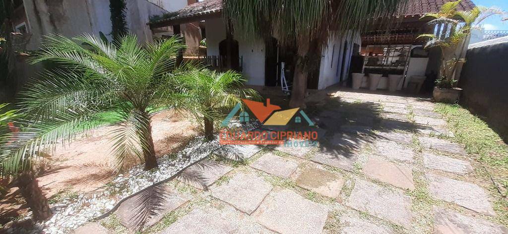 Casa de Condomínio à venda com 3 quartos, 180m² - Foto 3