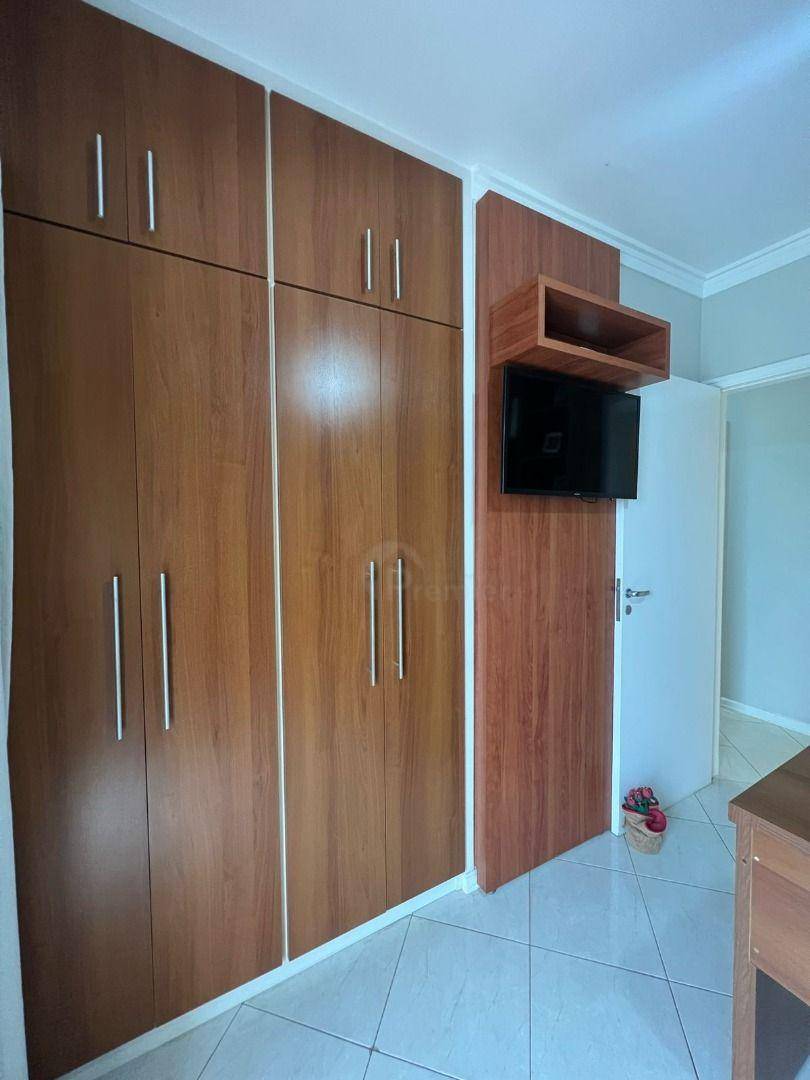 Apartamento à venda com 4 quartos, 212m² - Foto 3