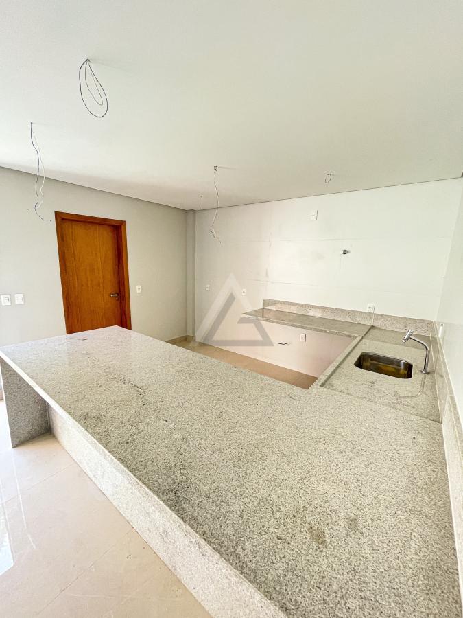 Casa de Condomínio à venda com 4 quartos, 180m² - Foto 14