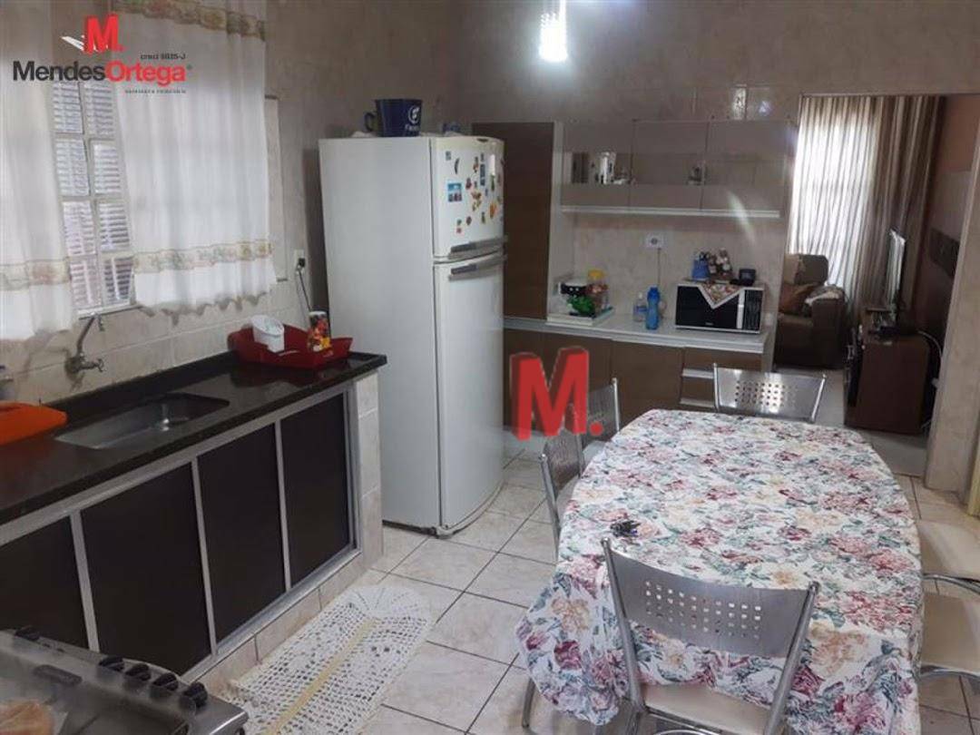 Casa à venda com 3 quartos, 120m² - Foto 12