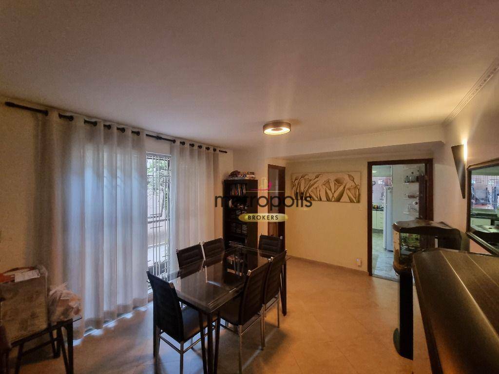 Sobrado à venda com 3 quartos, 250m² - Foto 9