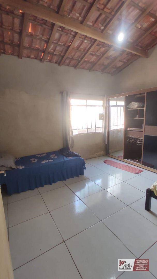 Casa à venda com 2 quartos, 98m² - Foto 10