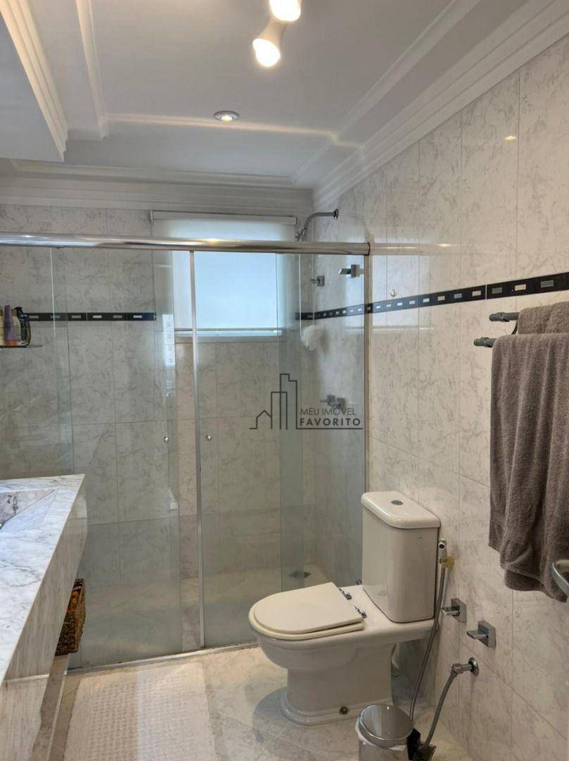 Apartamento à venda com 3 quartos, 198m² - Foto 4