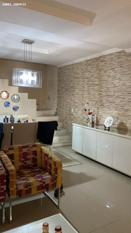 Casa à venda com 3 quartos, 160m² - Foto 9