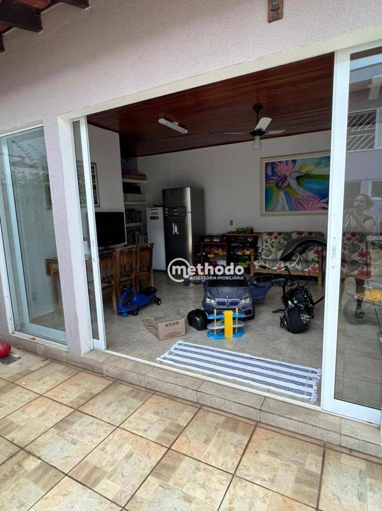 Casa à venda com 3 quartos, 410m² - Foto 27