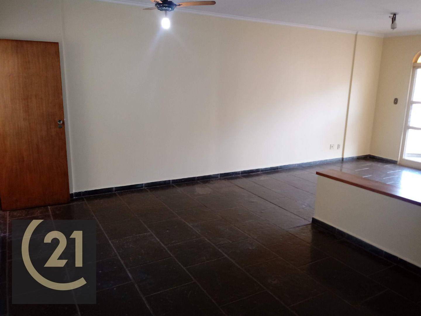 Apartamento à venda com 3 quartos, 146m² - Foto 2