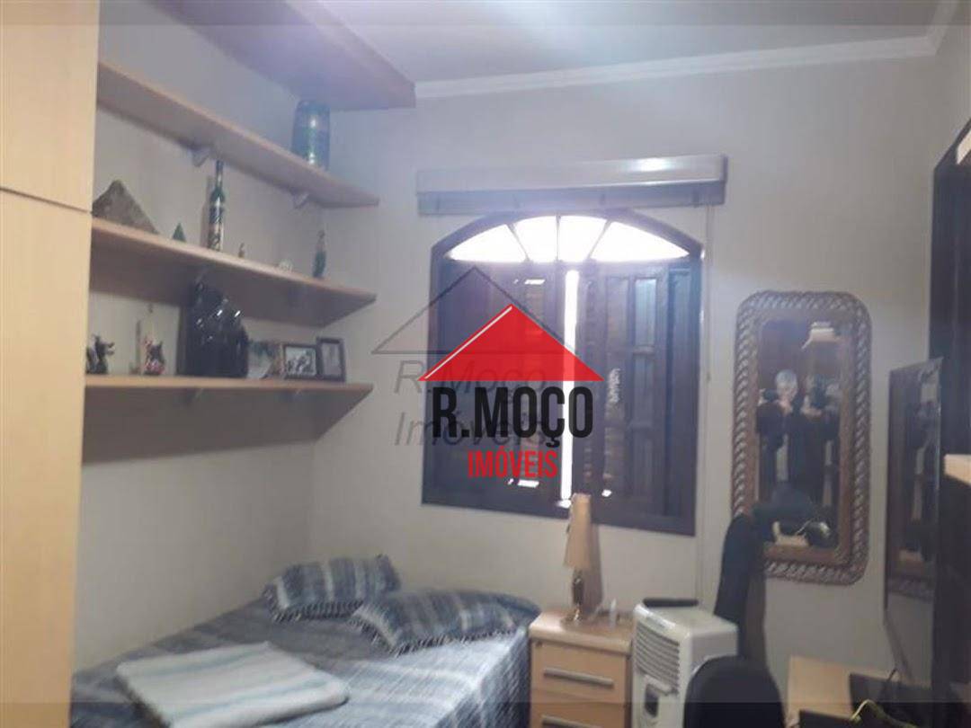 Sobrado à venda com 2 quartos, 238m² - Foto 15