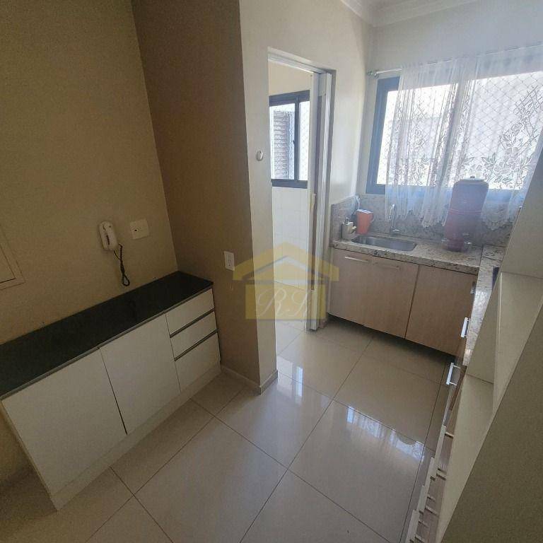 Apartamento à venda com 2 quartos, 70m² - Foto 5