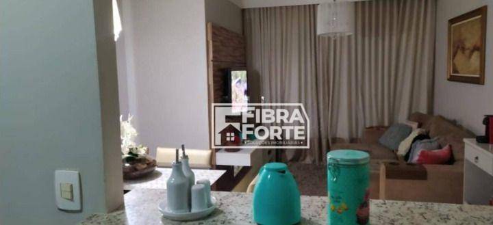 Apartamento à venda com 2 quartos, 63m² - Foto 2