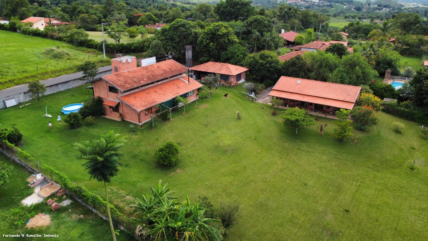 Chácara à venda com 6 quartos, 5000m² - Foto 1