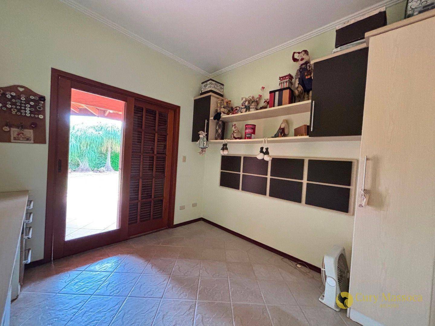 Casa de Condomínio à venda e aluguel com 3 quartos, 350m² - Foto 23