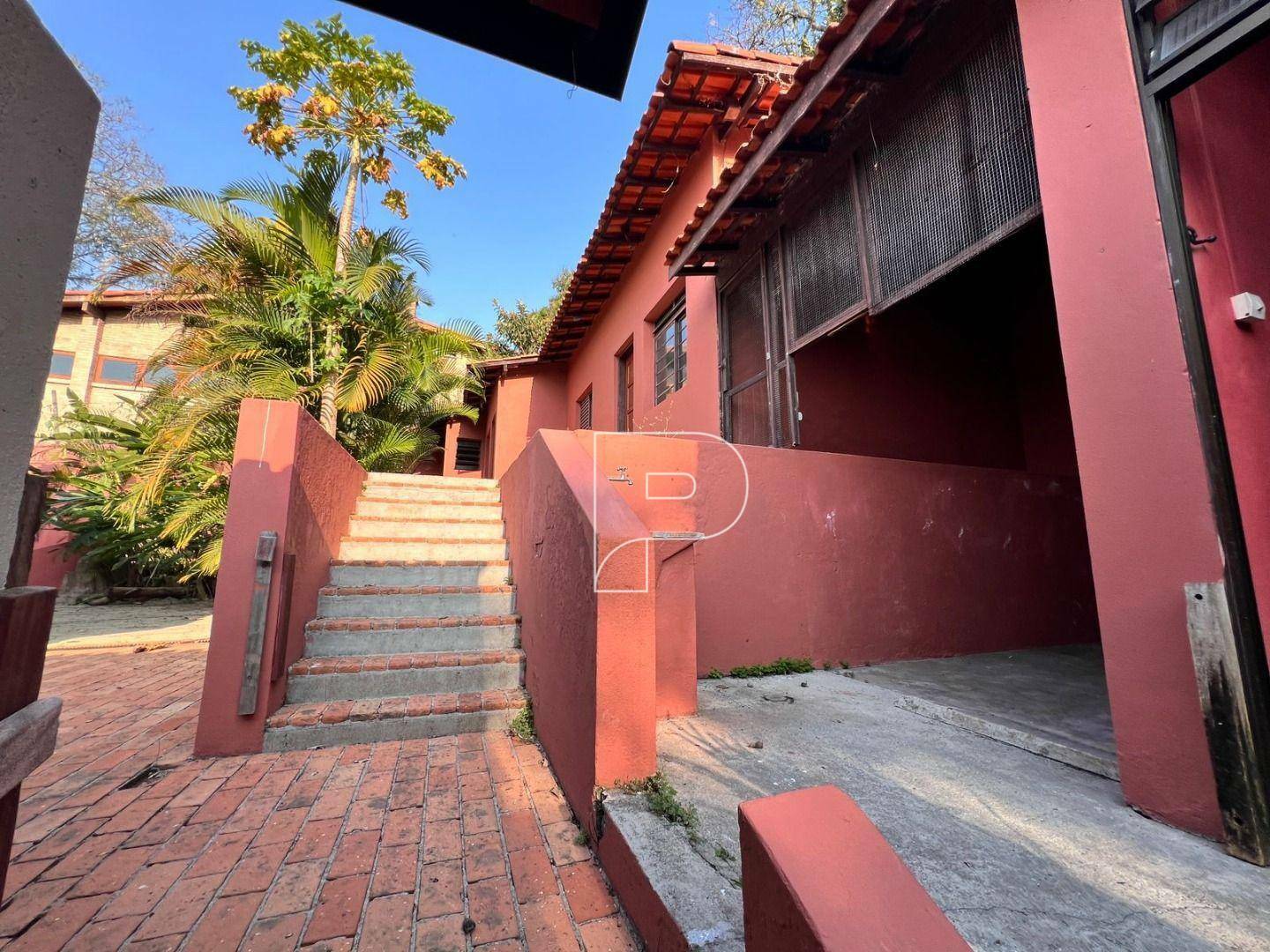 Casa de Condomínio à venda com 4 quartos, 570m² - Foto 47