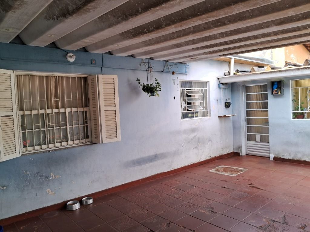 Casa à venda com 2 quartos, 70m² - Foto 13