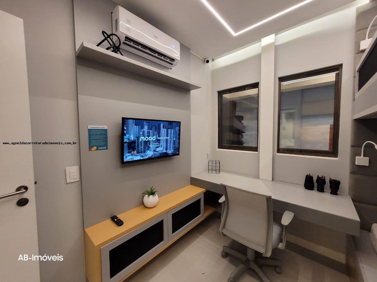 Apartamento à venda com 2 quartos, 58m² - Foto 15