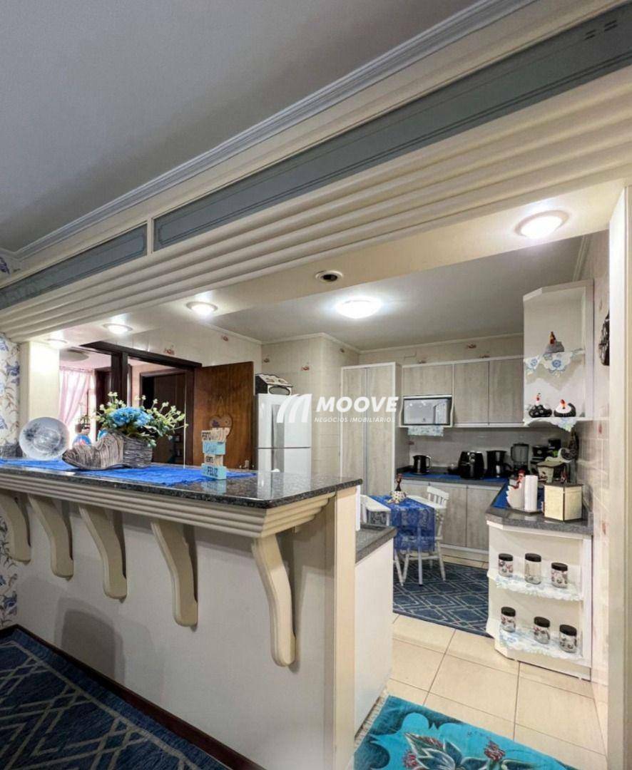 Apartamento à venda com 3 quartos, 138m² - Foto 7