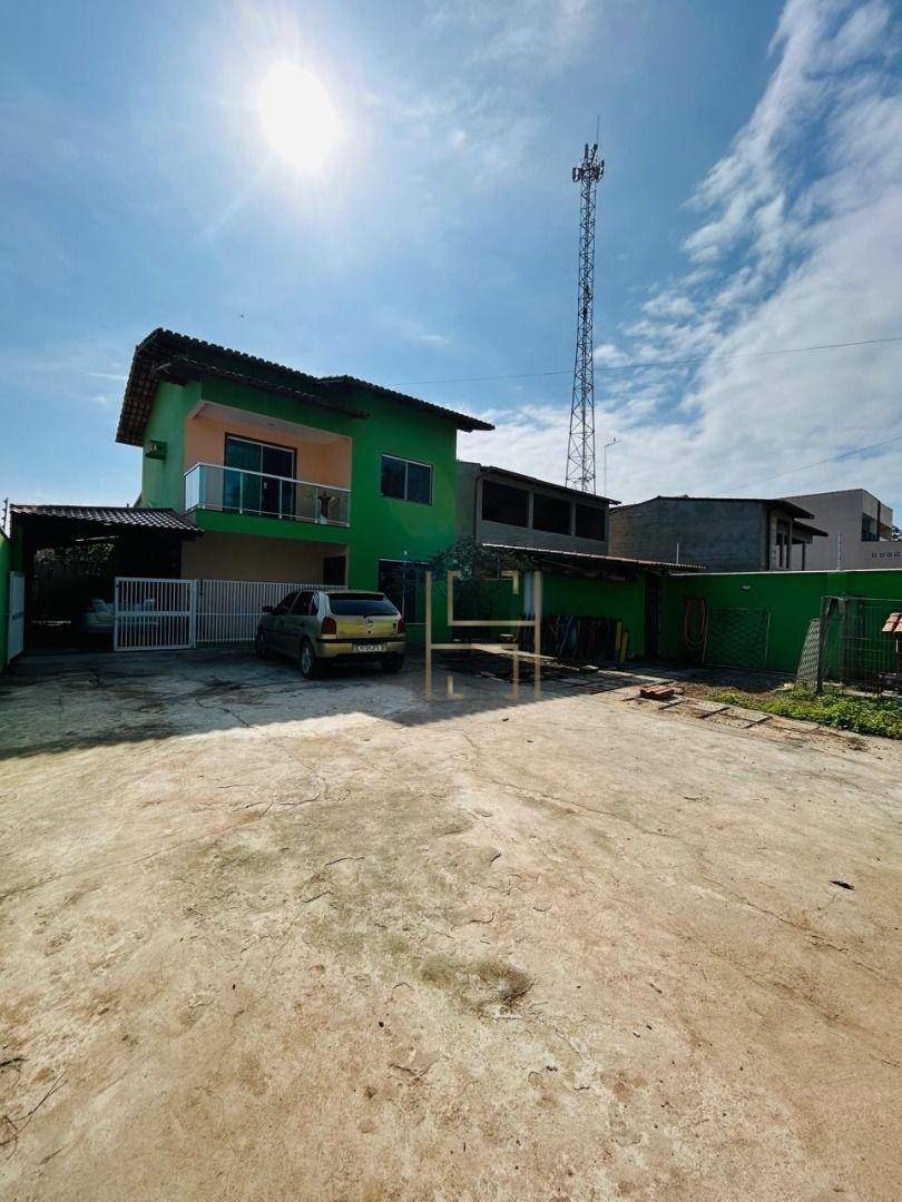 Casa à venda com 4 quartos, 300m² - Foto 27