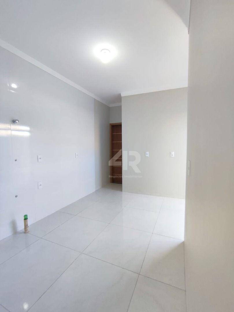 Casa à venda com 2 quartos, 60m² - Foto 9