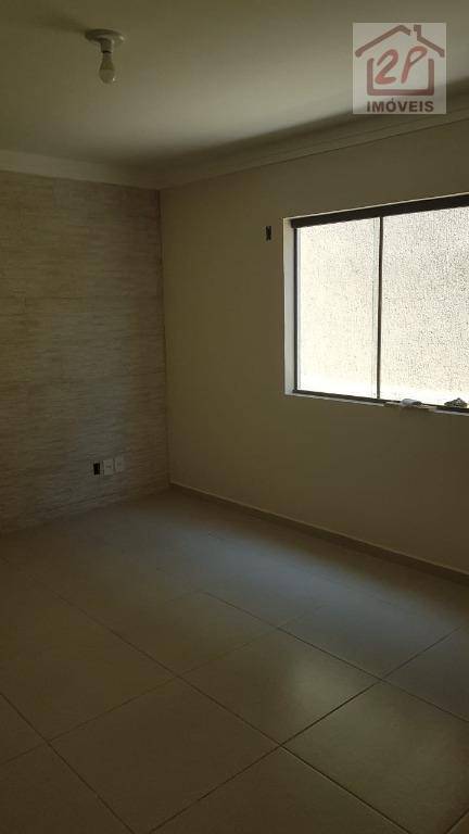 Casa à venda com 3 quartos, 200m² - Foto 14