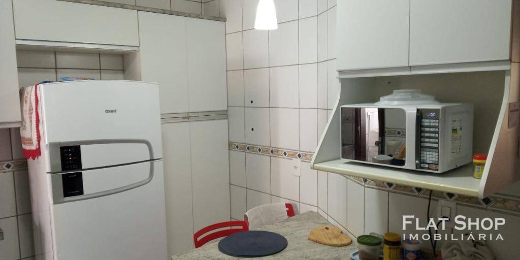 Casa à venda com 3 quartos, 123m² - Foto 8