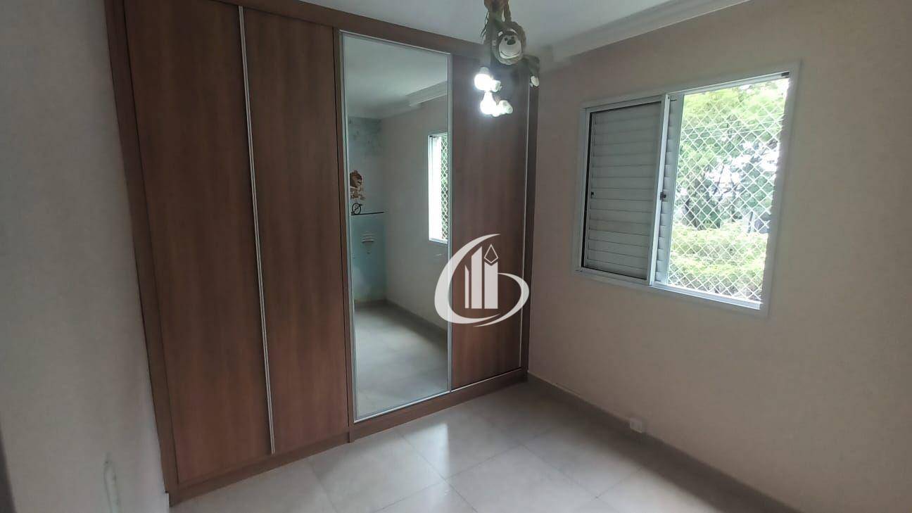 Apartamento para alugar com 2 quartos, 67m² - Foto 11