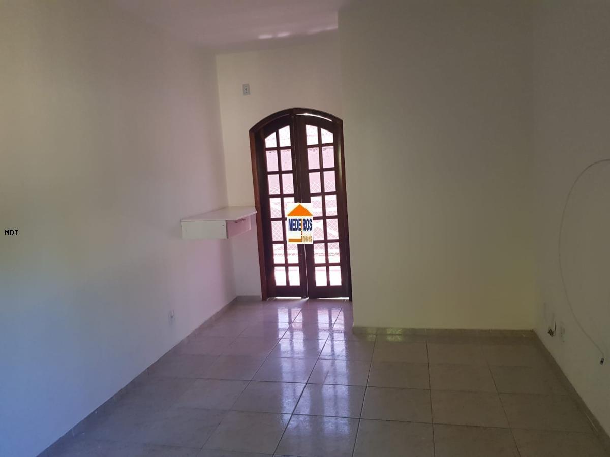 Casa à venda com 4 quartos, 185m² - Foto 14