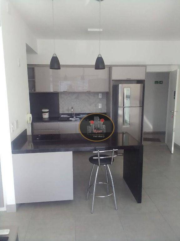 Apartamento para alugar com 1 quarto, 66m² - Foto 18