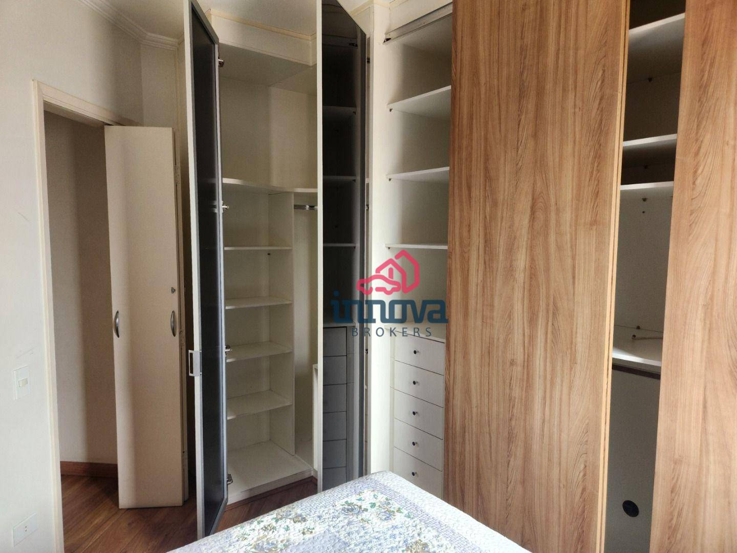 Apartamento à venda com 2 quartos, 69m² - Foto 12