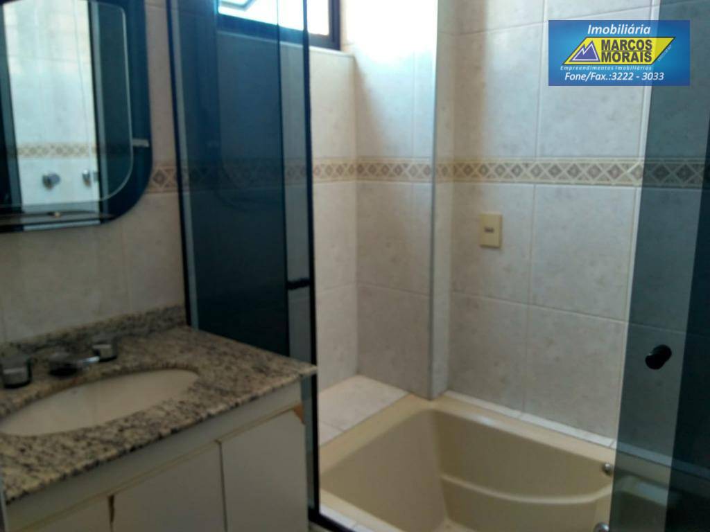 Apartamento à venda com 3 quartos, 98m² - Foto 18