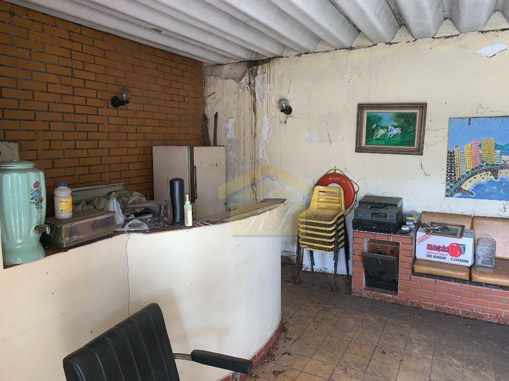 Sobrado à venda com 4 quartos, 304m² - Foto 21