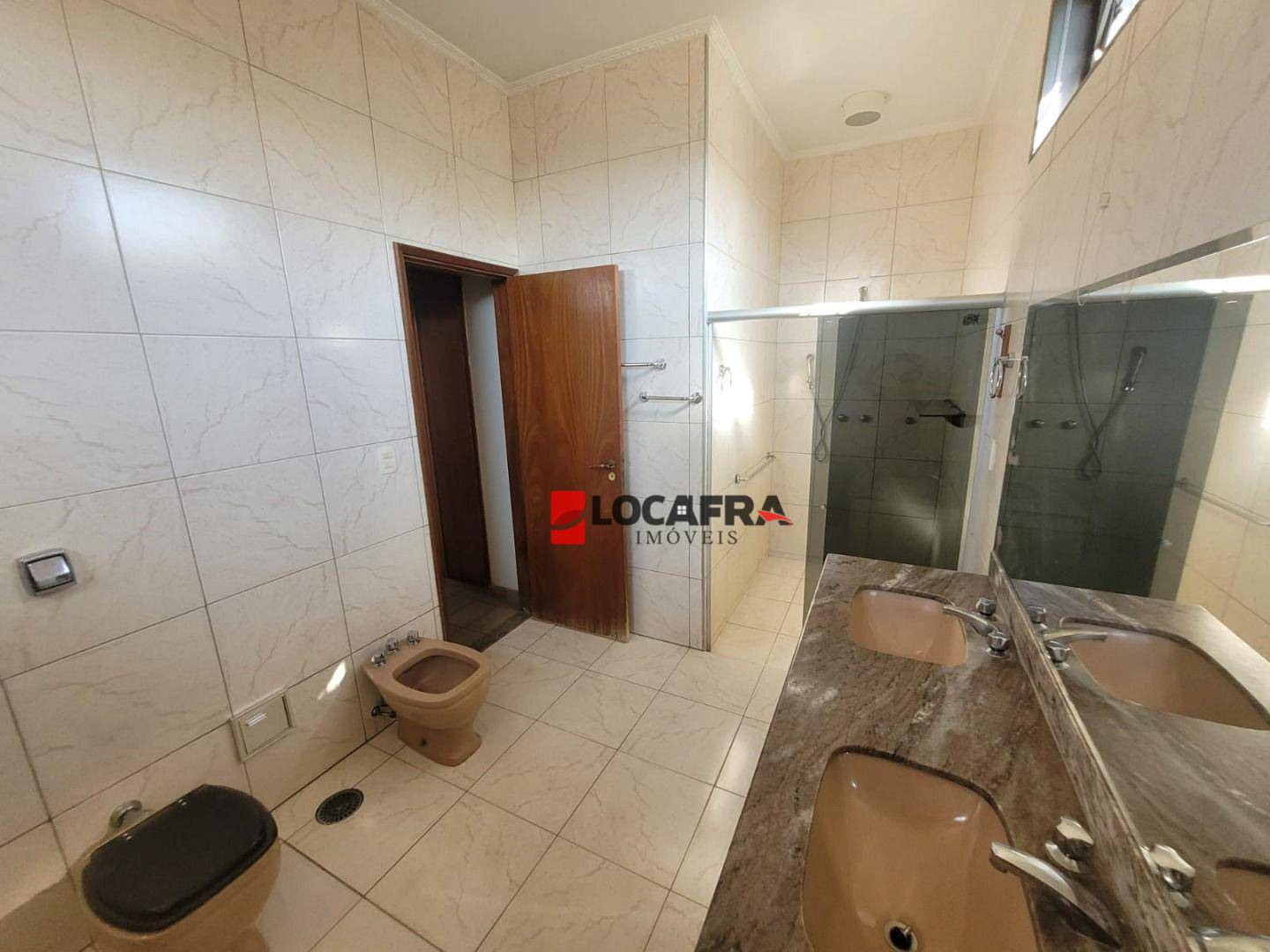 Casa à venda com 3 quartos, 576M2 - Foto 42