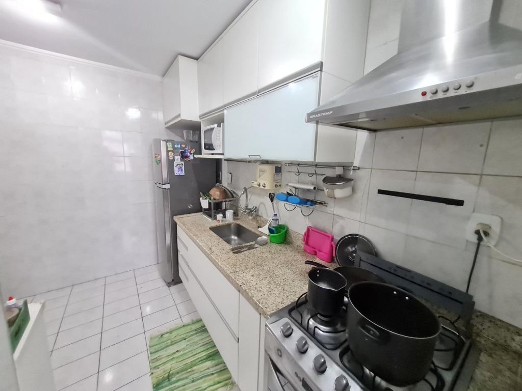 Apartamento à venda com 2 quartos, 60m² - Foto 43