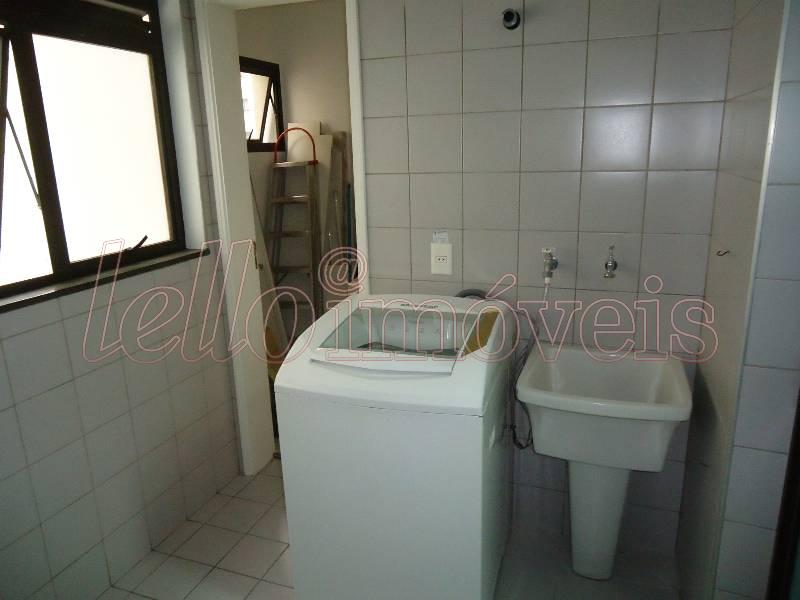 Apartamento para alugar com 3 quartos, 105m² - Foto 17