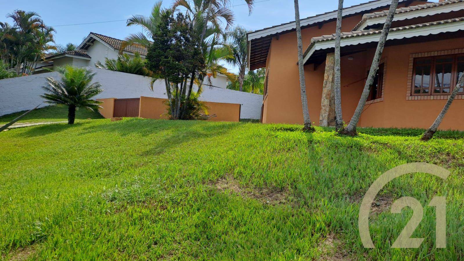 Casa de Condomínio à venda com 3 quartos, 250m² - Foto 3