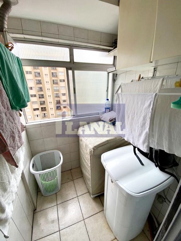 Apartamento à venda com 3 quartos, 121m² - Foto 12