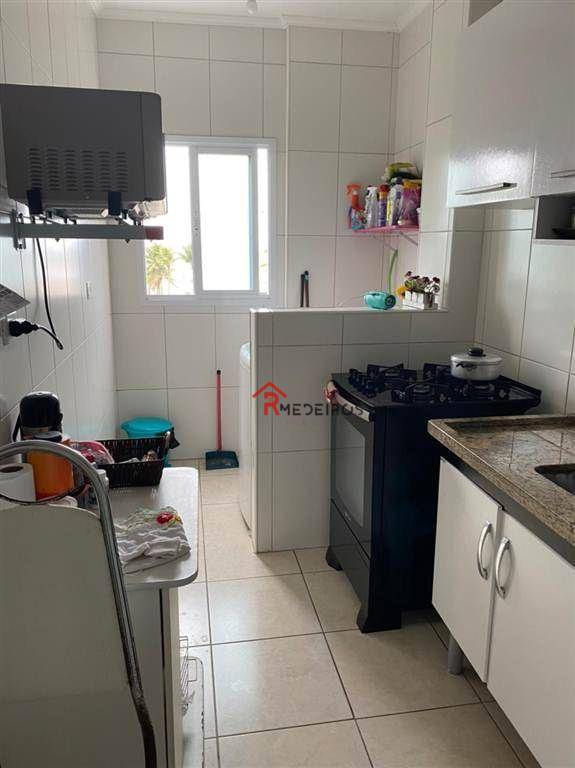 Apartamento à venda com 2 quartos, 80m² - Foto 5