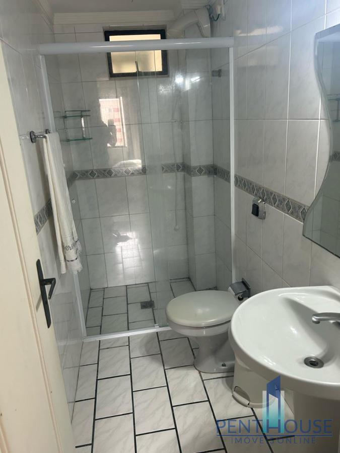 Apartamento à venda com 3 quartos, 116m² - Foto 13