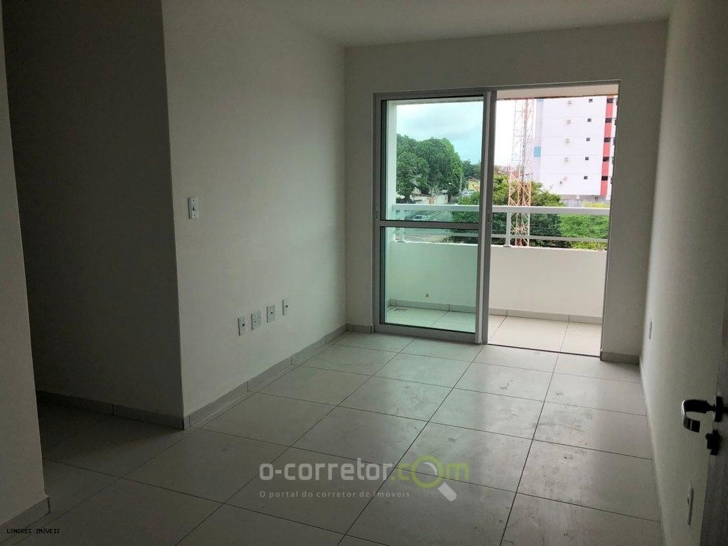 Apartamento à venda com 2 quartos, 55m² - Foto 3