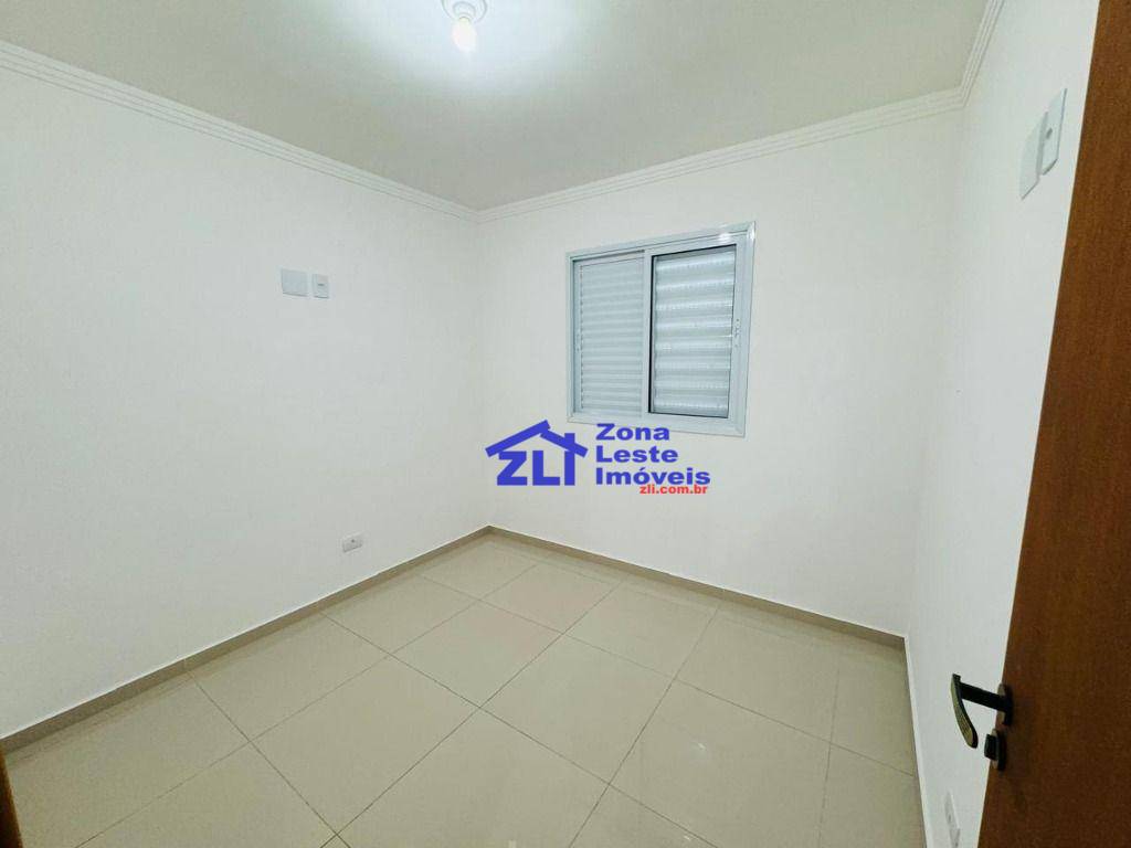 Apartamento à venda com 2 quartos, 40m² - Foto 11