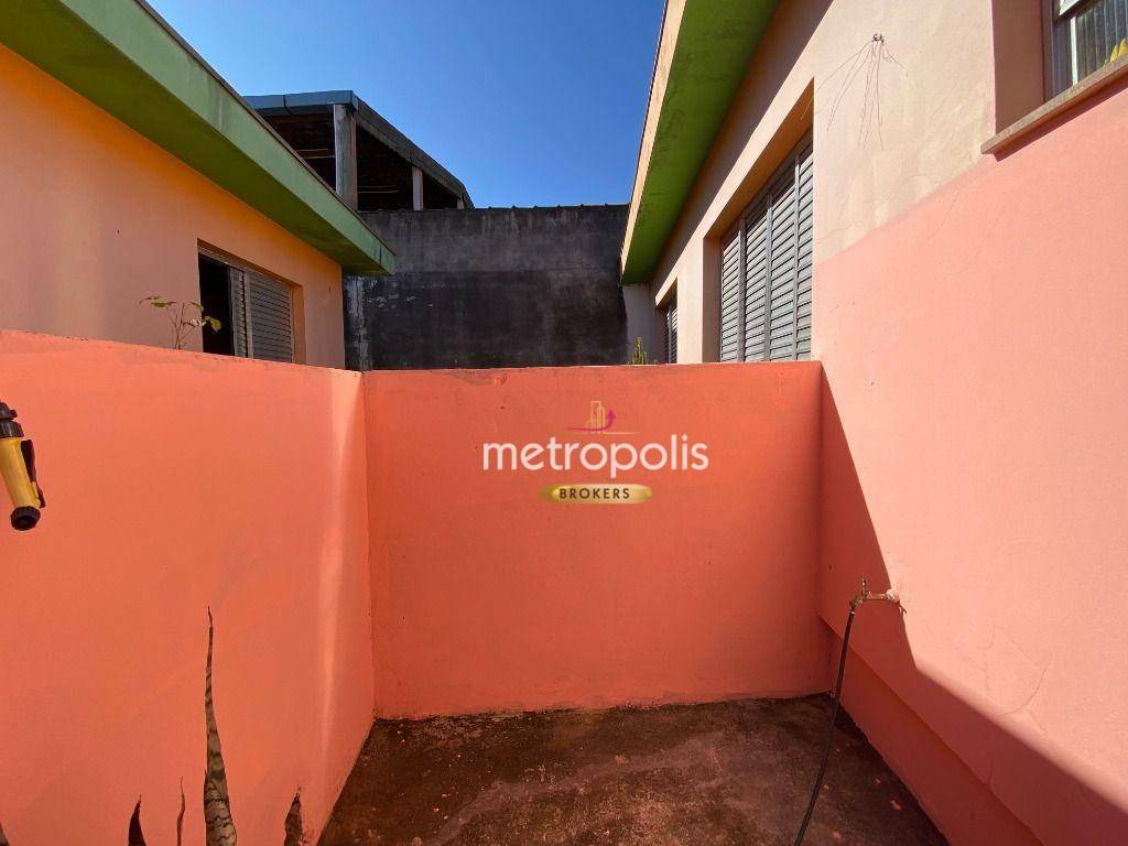 Sobrado à venda com 6 quartos, 270m² - Foto 30