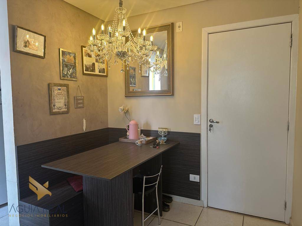 Apartamento à venda com 2 quartos, 50m² - Foto 2