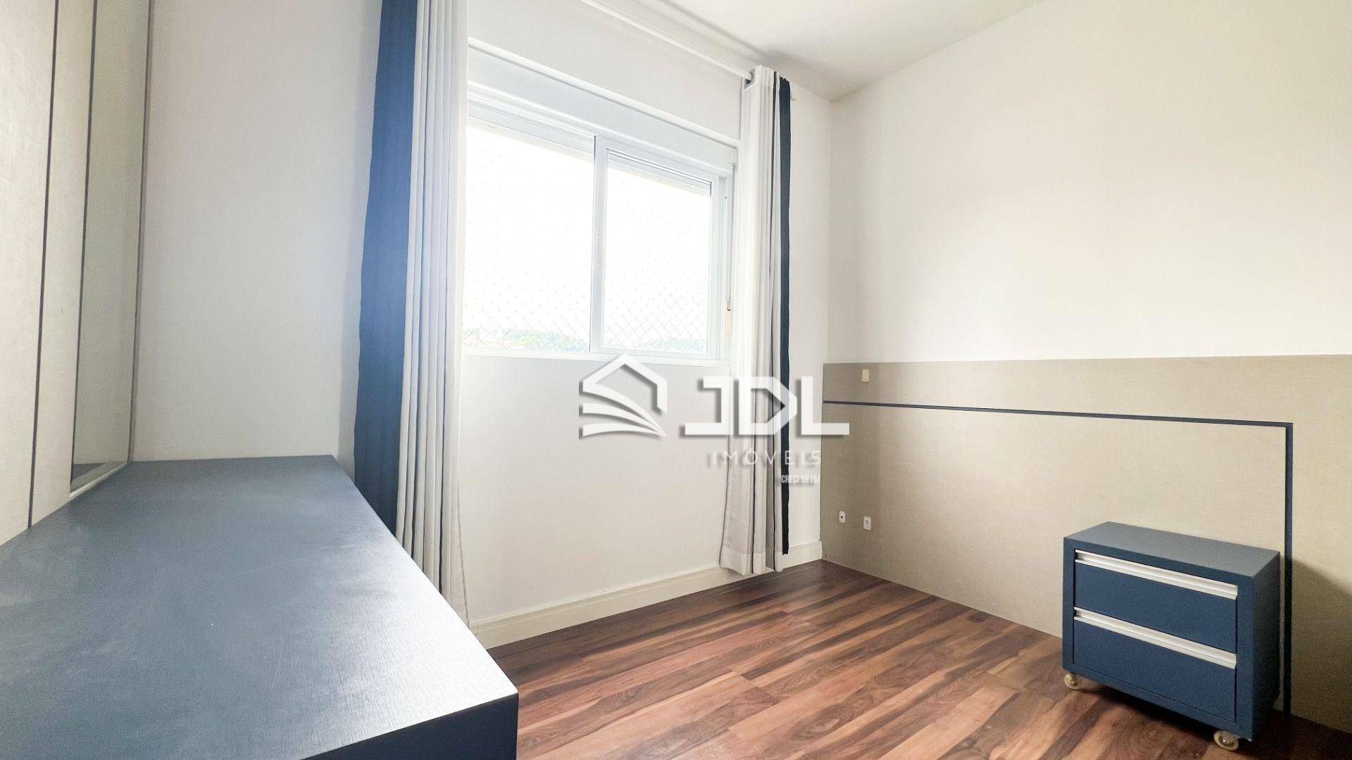 Apartamento à venda com 3 quartos, 106m² - Foto 10