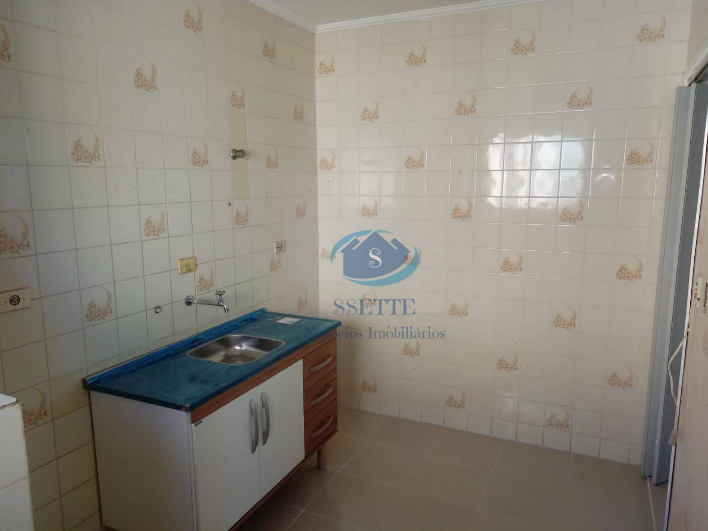 Apartamento à venda com 2 quartos, 48m² - Foto 12