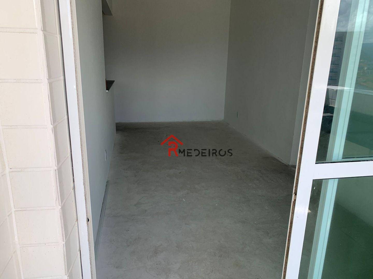 Apartamento à venda com 2 quartos, 69m² - Foto 5