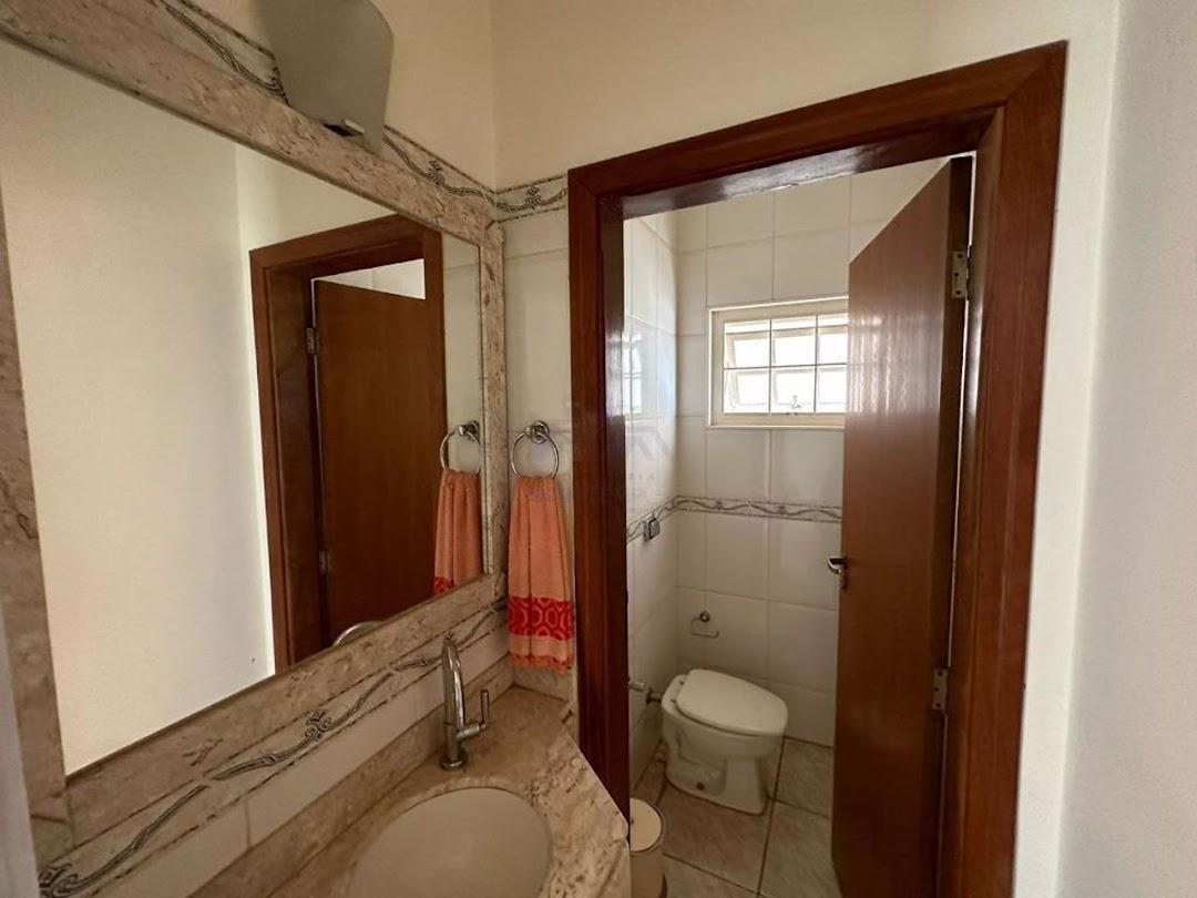 Casa à venda com 3 quartos, 234m² - Foto 6