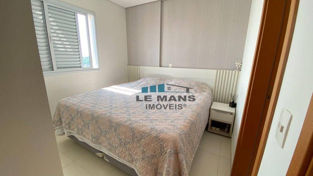 Apartamento à venda com 3 quartos, 86m² - Foto 8