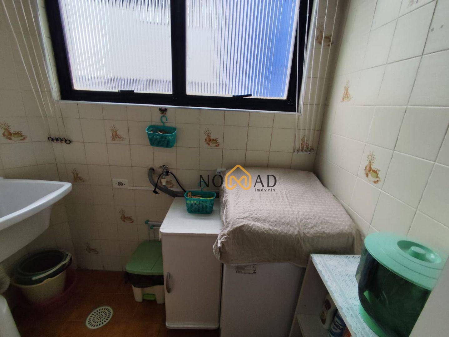 Apartamento à venda com 2 quartos, 70m² - Foto 17