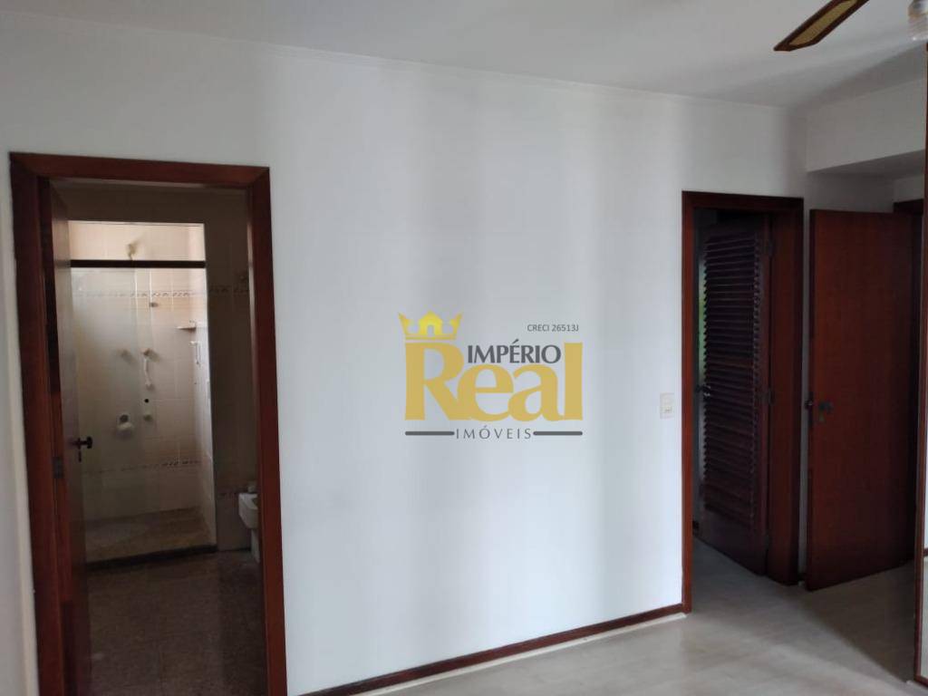 Apartamento para alugar com 4 quartos, 157m² - Foto 17