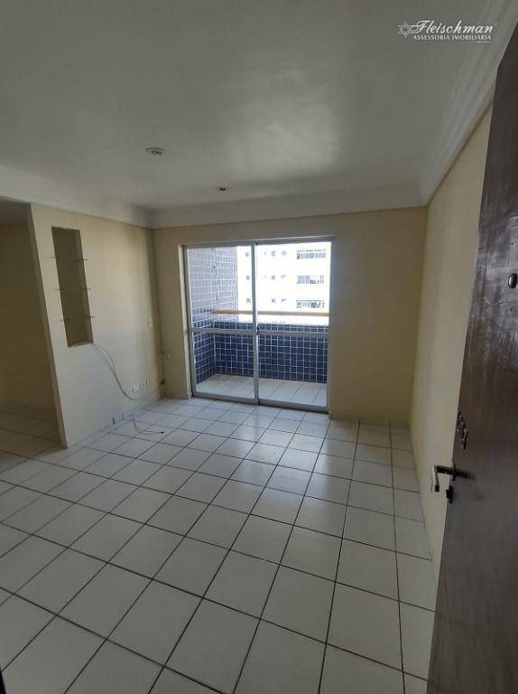 Apartamento para alugar com 2 quartos, 75m² - Foto 10