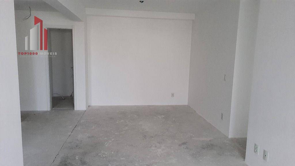 Apartamento à venda com 3 quartos, 107m² - Foto 8