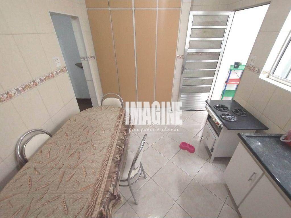 Sobrado à venda com 3 quartos, 140m² - Foto 6